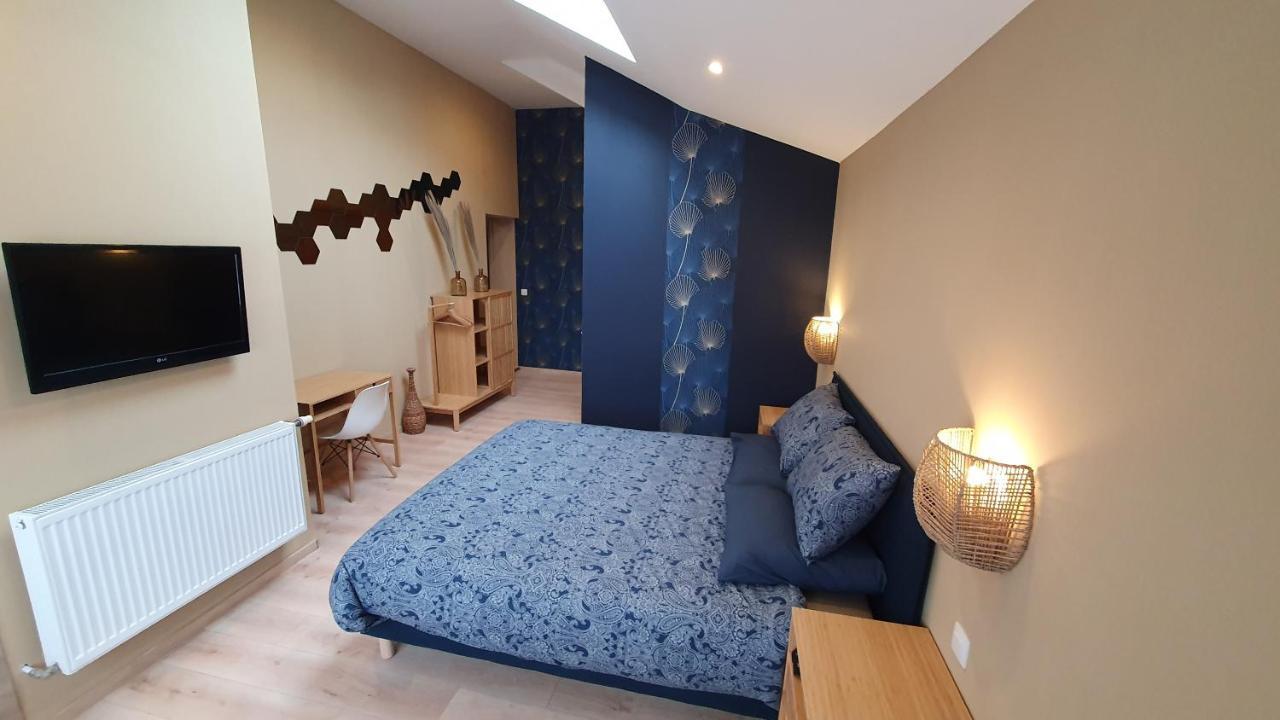 Bed'N'Bulles - Wellness Privatif Bed & Breakfast ดีน็อง ภายนอก รูปภาพ